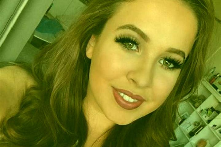 Emma, 23, a dark blonde dark-eyed mediterranean companion based in Saint Johnsbury. Offering Overnight, Massage, Striptease, BDSM. Available for incall and o...
