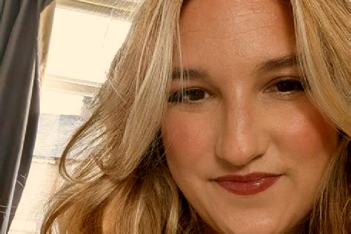 Emma, 23 — Escort in Darwen, United Kingdom
