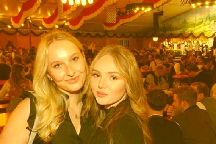 Emma, 23 — Escort in Raubling, Germany
