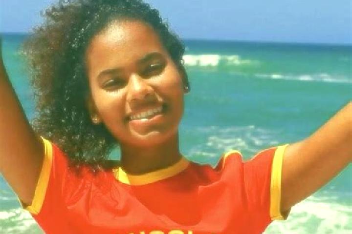 Emma, 23 — Escort in Sanga, Angola