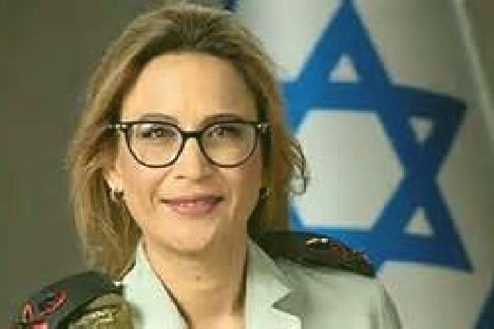 Emma, 23 — Escort in Yif at, Israel