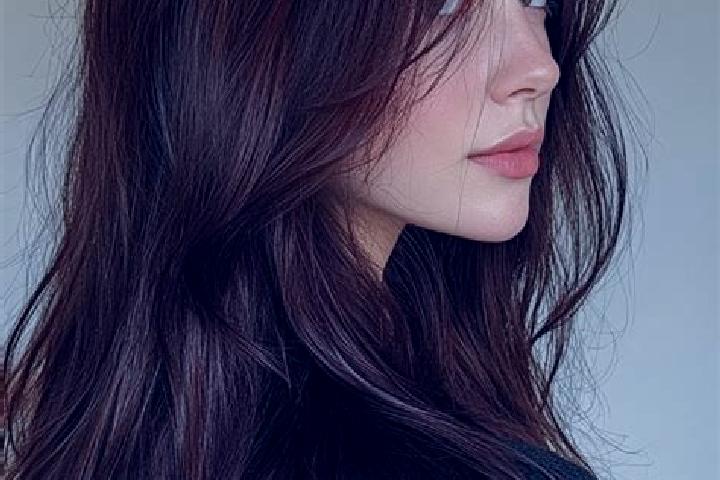 Emma, 24, a auburn brown-eyed slavic companion based in Heukewalde. Offering Fetish, Striptease, BDSM, Party Girl. Available for incall and outcall, overnigh...