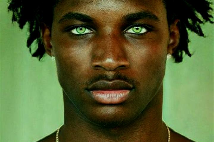 Emma, 24, a black green-eyed mixed companion based in Dashu. Offering Massage, Deep French Kissing, CIM, BDSM, 69. Available for incall and outcall, overnigh...