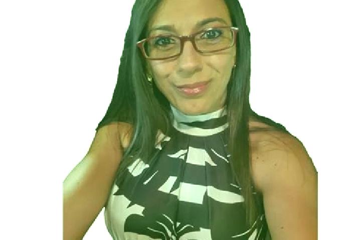 Emma, 24 — Escort in Algueirao, Portugal
