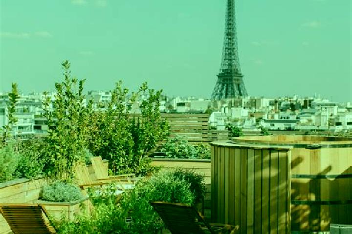 Emma, 24 — Escort in Boulogne-Billancourt, France