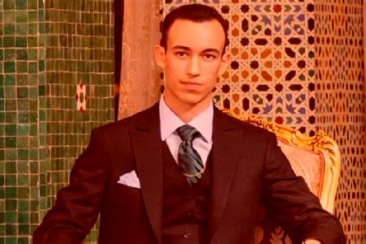 Emma, 24 — Escort in Moulay Bou azza, Morocco