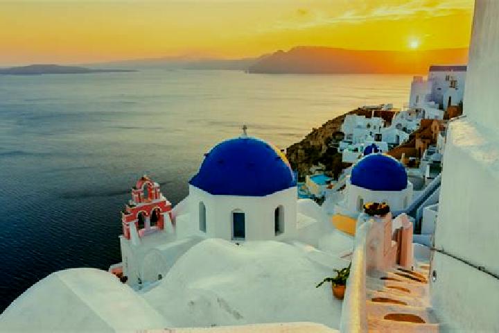 Emma, 24 — Escort in Palaiokklisi, Greece