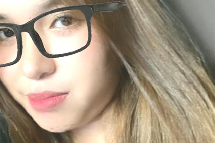Emma, 24 — Escort in Pandacaqui, Philippines