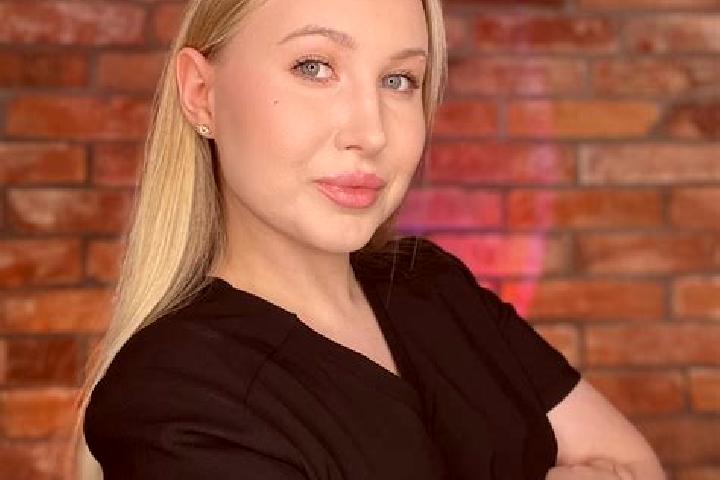 Emma, 24 — Escort in Susz, Poland