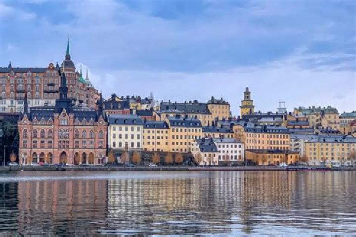 Emma, 24 — Escort in Troenninge, Sweden