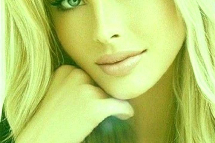 Emma, 25, a dark blonde blue-eyed caribbean companion based in Ahrensfelde. Offering Roleplay, Erotic Massage, Domination, Party Girl. Available for incall a...