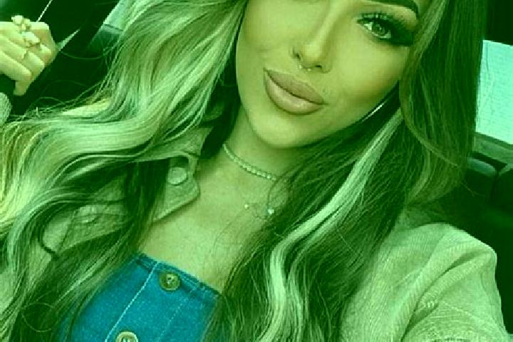 Emma, 25, a dark blonde brown-eyed mediterranean companion based in Bortolot. Offering 69, Party Girl, OWO, Roleplay. Available for incall and outcall, overn...