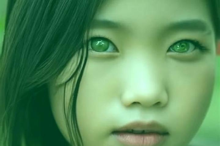 Emma, 25, a dark blonde green-eyed asian companion based in Nadasdladany. Offering Prostate Massage, Deep French Kissing, BDSM. Available for incall and outc...