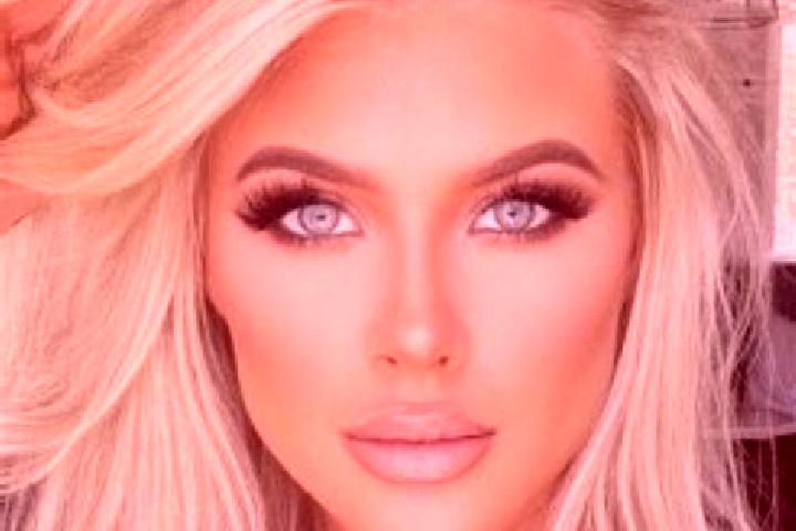 Emma, 25, a platinum blonde brown-eyed asian companion based in Epretot. Offering Couples, 69, Travel Companion, Erotic Massage. Available for incall and out...