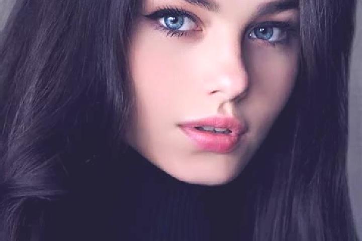 Emma, 25, a red dark-eyed slavic companion based in Umm as Summaq. Offering Deep French Kissing, Roleplay, CIM, Girlfriend Experience. Available for incall a...
