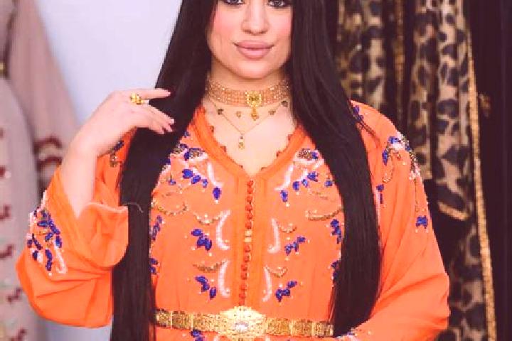 Emma, 25 — Escort in Ain M Lila, Algeria