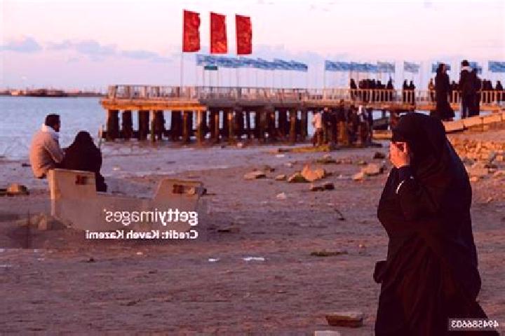 Emma, 25 — Escort in Arvand Kenar, Iran