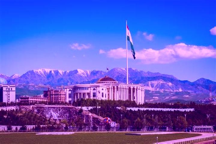 Emma, 25 — Escort in Dushanbe, Tajikistan