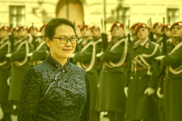Emma, 25 — Escort in Fanzhuang, China