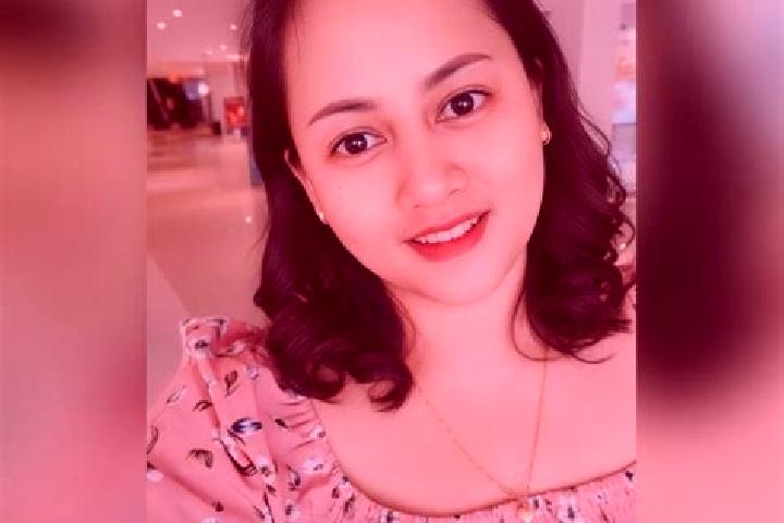 Emma, 25 — Escort in Pakan, Malaysia