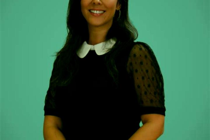 Emma, 25 — Escort in Shandon, United States