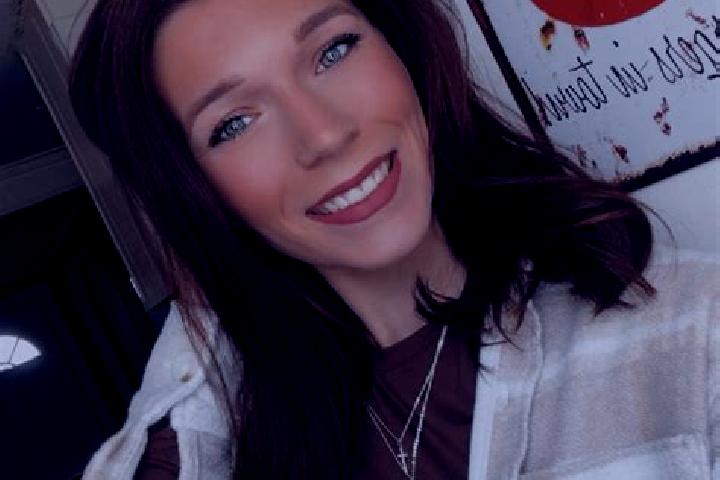 Emma, 25 — Escort in Sumrall, United States
