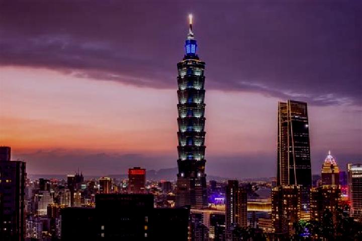 Emma, 25 — Escort in Yingge, Taiwan