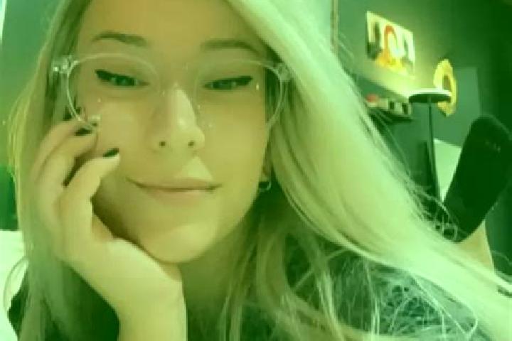 Emma, 26, a blonde dark-eyed ebony companion based in Fatima. Offering OWO, Deep French Kissing, BDSM. Available for incall and outcall, day and evening dates.