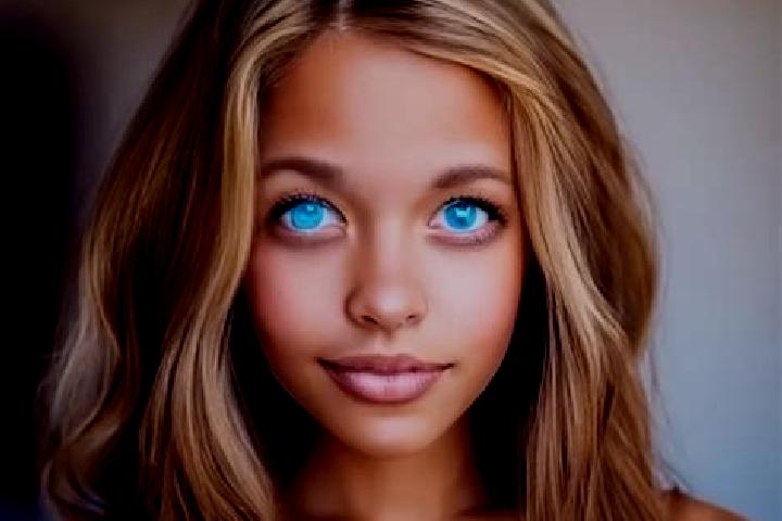Emma, 26, a chestnut blue-eyed mixed companion based in Peureulak. Offering Deep French Kissing, OWO, Girlfriend Experience, Duos. Available for incall and o...