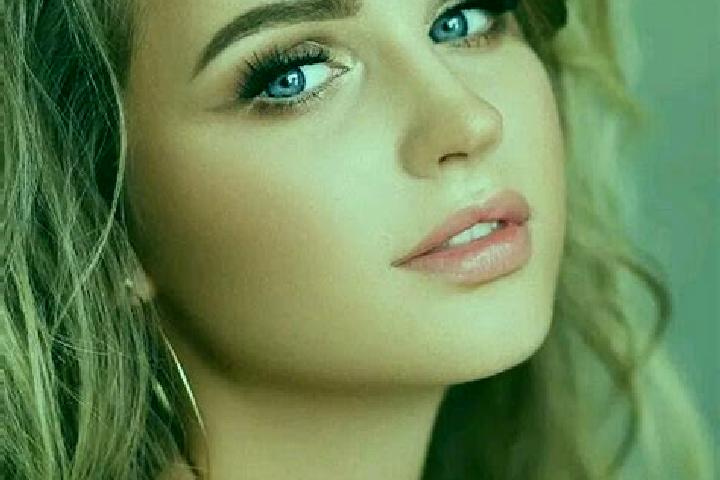 Emma, 26, a dark blonde blue-eyed middle eastern companion based in Morokro. Offering GFE, CIM, Deep French Kissing, Massage, Overnight. Available for incall...