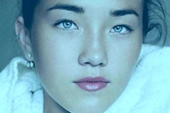 Emma, 26, a red grey-eyed caucasian companion based in Giglio Castello. Offering Erotic Massage, A-Level, 69. Available for incall and outcall, overnight boo...