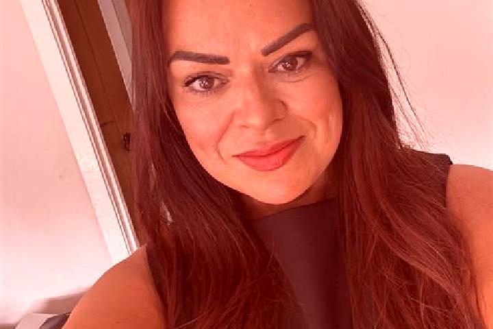 Emma, 26 — Escort in Pembroke, United Kingdom