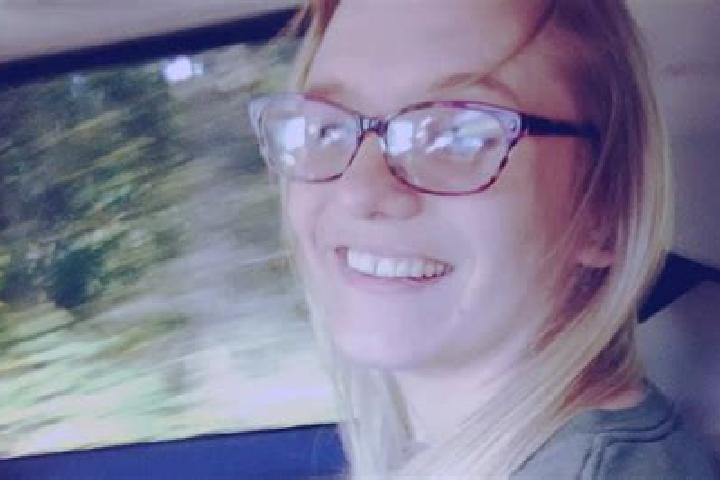 Emma, 26 — Escort in Scappoose, United States