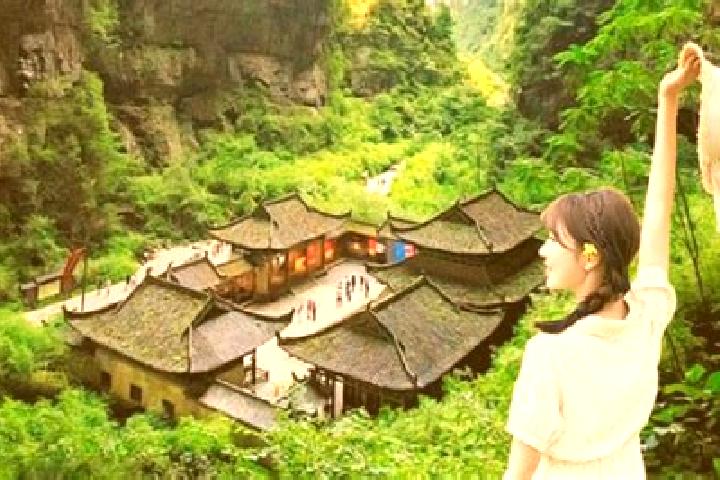 Emma, 26 — Escort in Xiannue, China