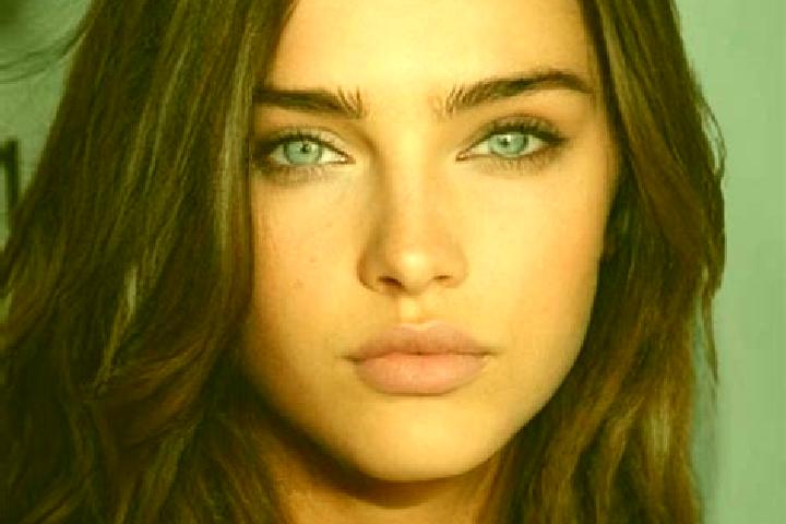 Emma, 27, a brunette grey-eyed caucasian companion based in Oprtalj. Offering GFE, Domination, CIM. Available for incall and outcall, overnight bookings avai...