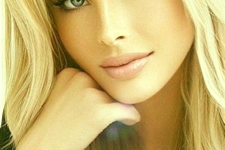 Emma, 27, a dark blonde blue-eyed caucasian companion based in Ales. Offering Travel Companion, GFE, Deep French Kissing, Erotic Massage. Available for incal...