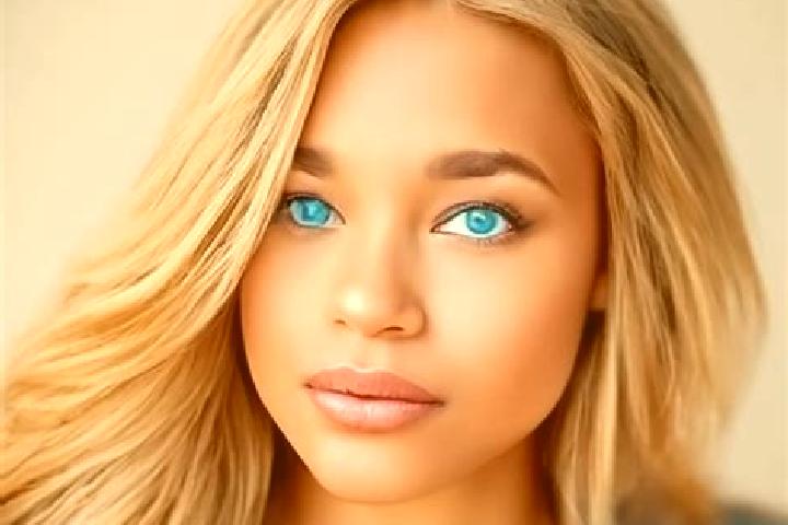 Emma, 27, a dark blonde blue-eyed latina companion based in Akand. Offering Massage, Party Girl, A-Level, 69, Erotic Massage. Available for incall and outcal...