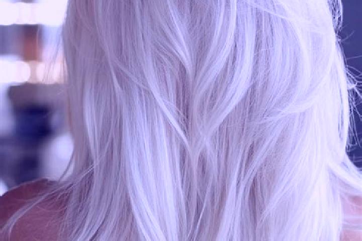 Emma, 27, a platinum blonde grey-eyed latina companion based in Au in der Hallertau. Offering BDSM, Massage, Tantra, Girlfriend Experience. Available for inc...