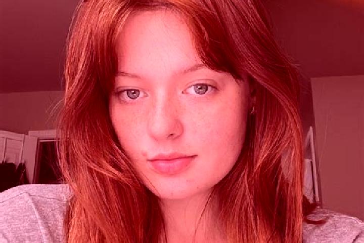 Emma, 27, a red grey-eyed ebony companion based in Yervandashat. Offering GFE, Massage, Party Girl. Available for incall and outcall, overnight bookings avai...