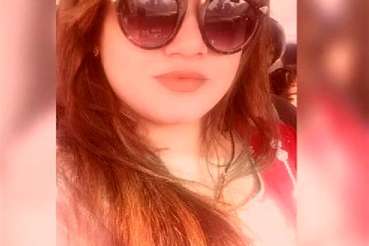 Emma, 27 — Escort in Ahmadpur East, Pakistan