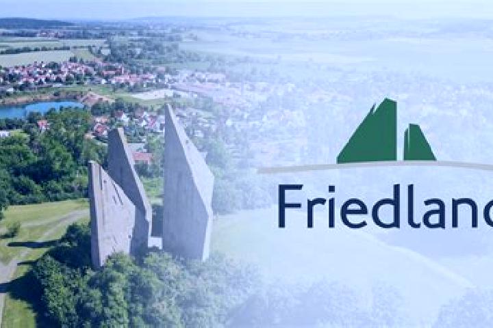 Emma, 27 — Escort in Gemeinde Friedland, Germany