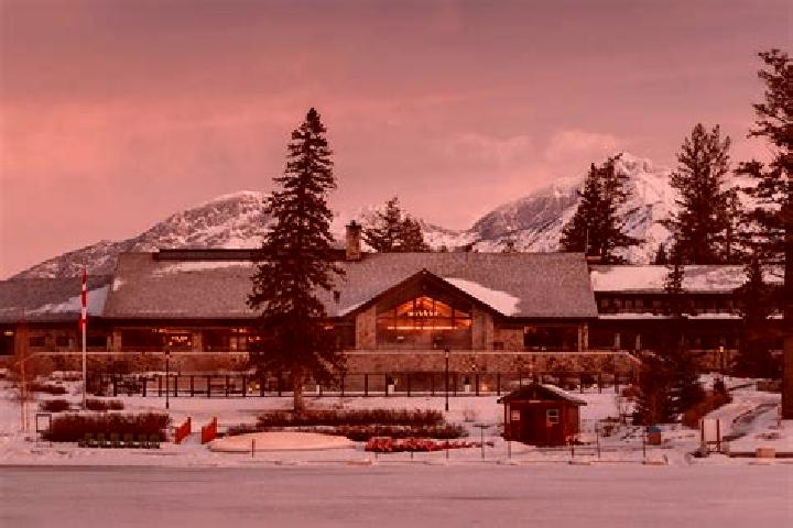 Emma, 27 — Escort in Jasper Park Lodge, Canada