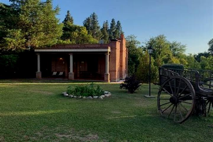 Emma, 27 — Escort in Nono, Argentina
