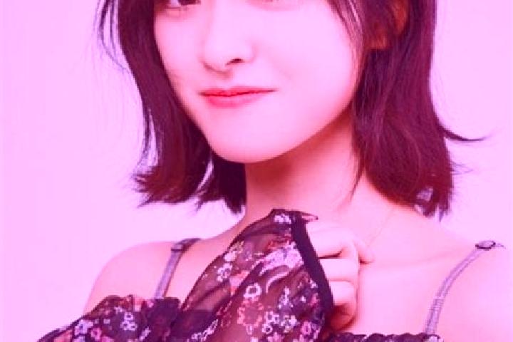 Emma, 27 — Escort in Wugang, China