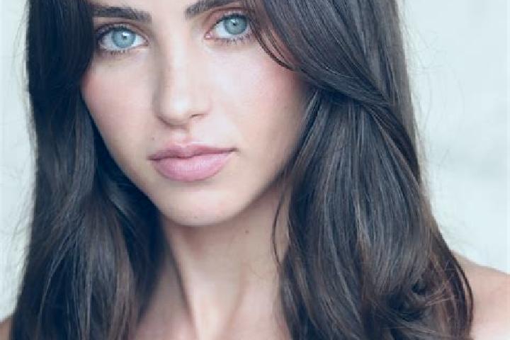 Emma, 28, a brunette brown-eyed slavic companion based in Vandalia. Offering Duos, Prostate Massage, Massage. Available for incall and outcall, day and eveni...