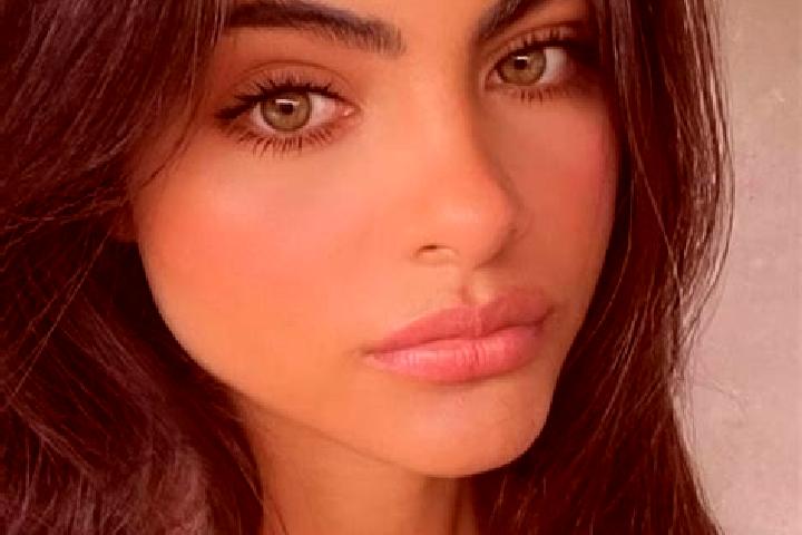 Emma, 28, a brunette green-eyed middle eastern companion based in Pango. Offering Tantra, Girlfriend Experience, BDSM, OWO. Available for incall and outcall,...