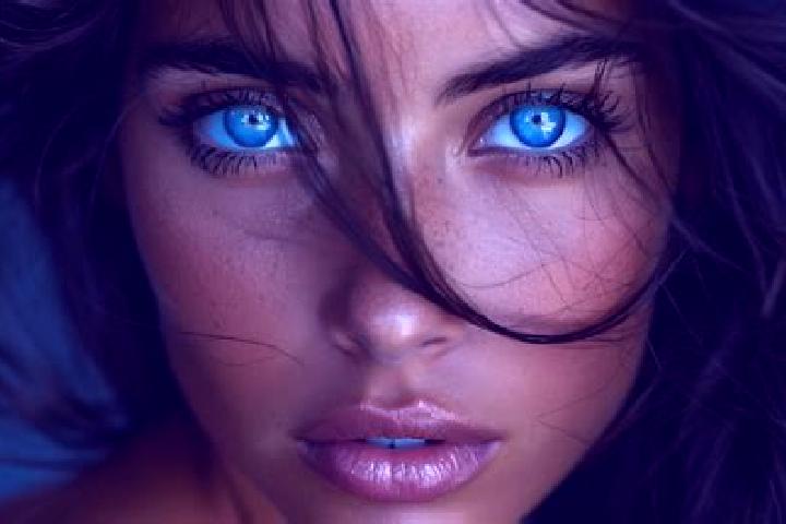 Emma, 28, a red blue-eyed middle eastern companion based in Klenovyi. Offering Massage, Deep French Kissing, Prostate Massage, Striptease. Available for inca...
