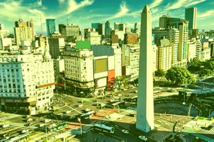 Emma, 28 — Escort in Buenos Aires, Brazil