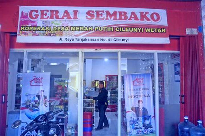 Emma, 28 — Escort in Kepuh Wetan, Indonesia