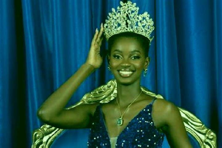 Emma, 28 — Escort in Kouassi-Datekro, Ivory Coast
